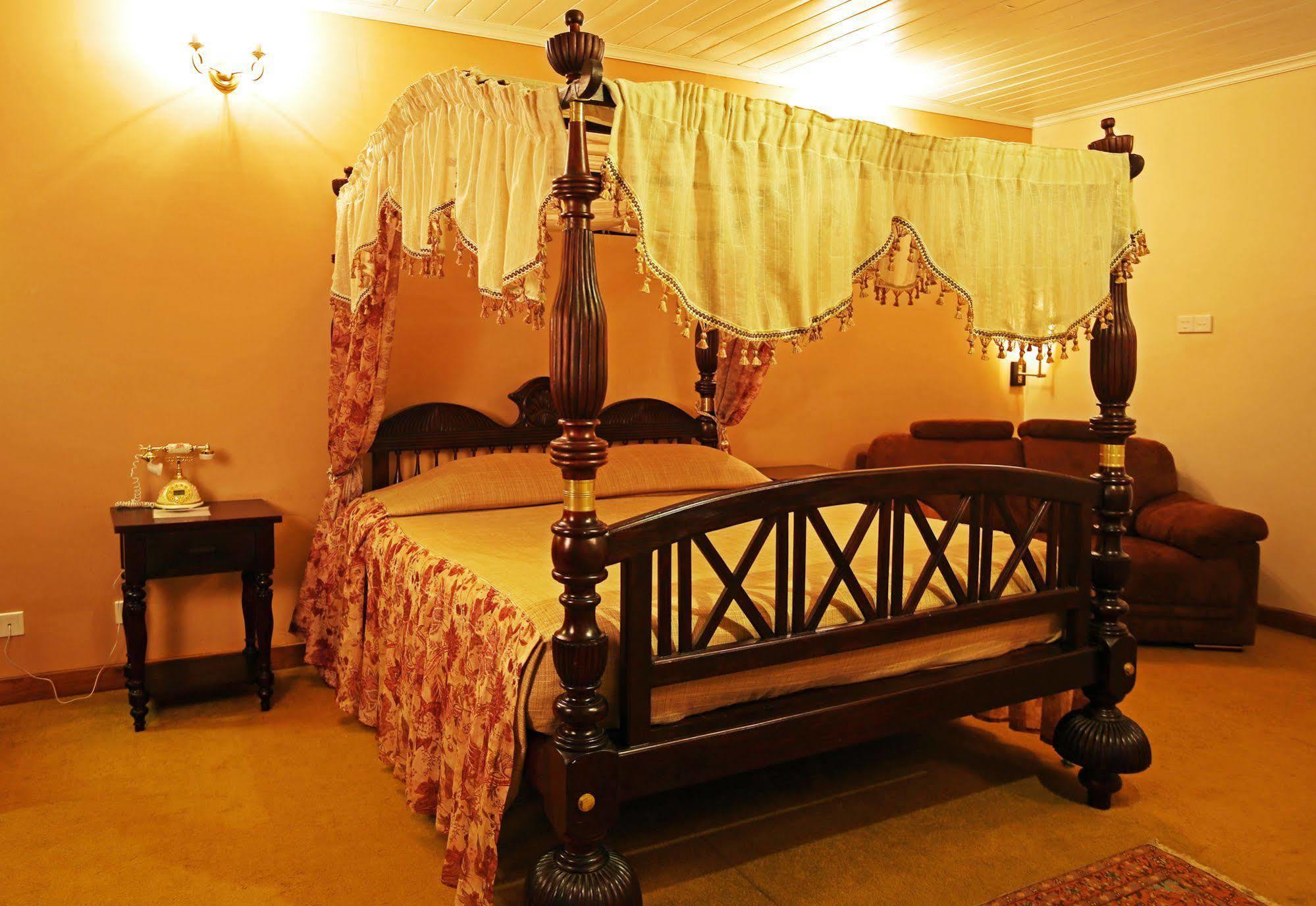 The Firs Villa Nuwara Eliya Exterior photo